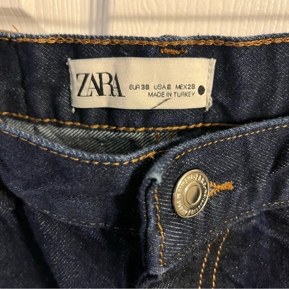 ZARA “The New Daddy” Darkwash High Waisted Jeans Size 6 - Picture 4 of 9